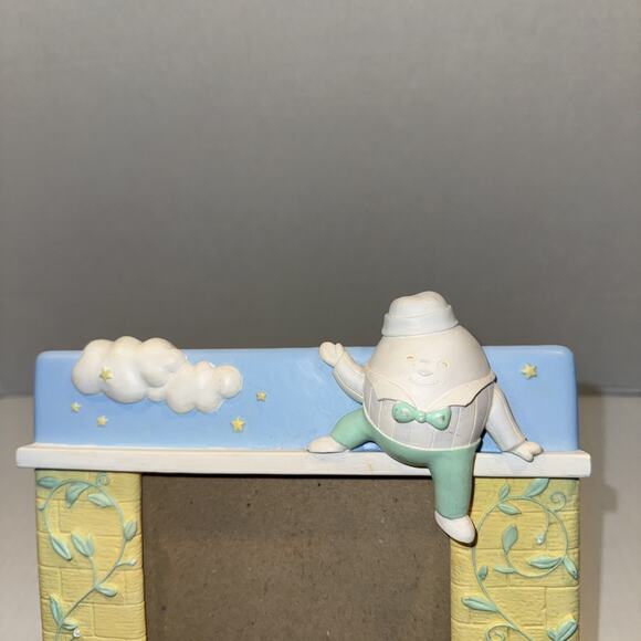 Hallmark Humpty Dumpty Picture Frame Nursery Decor 3D Frame Free Standing READ - Picture 5 of 11